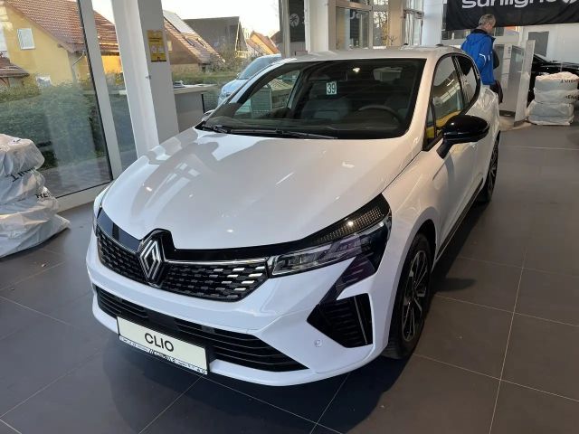 Renault Clio E-Tech Hybrid Techno