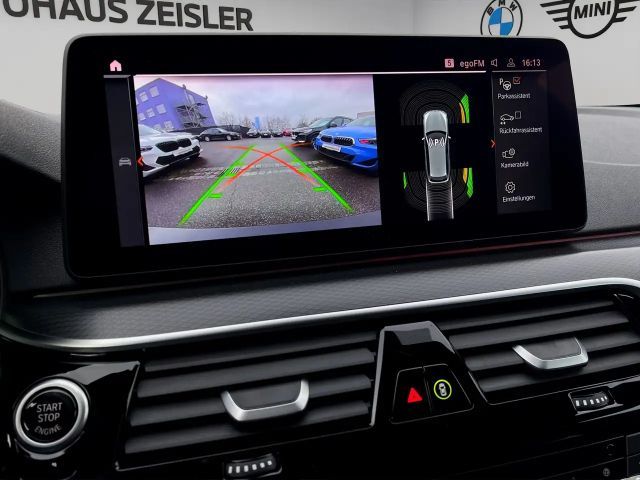 BMW 540 540d M-Sport Touring xDrive