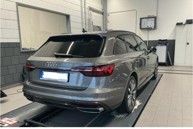 Audi A4 40 TDI Avant S-Tronic