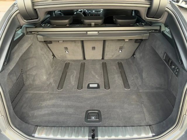 BMW 320 320d M-Sport xDrive