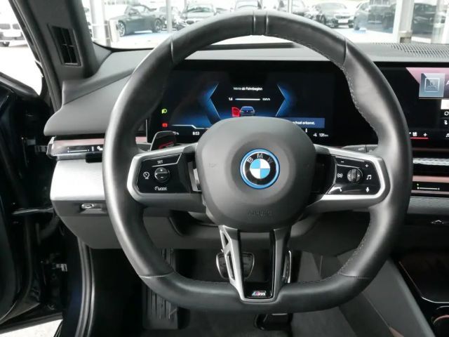 BMW i5 eDrive40