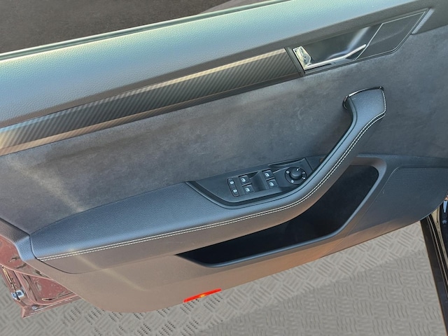 Skoda Superb 2.0 TDI 4x4 Combi Sportline