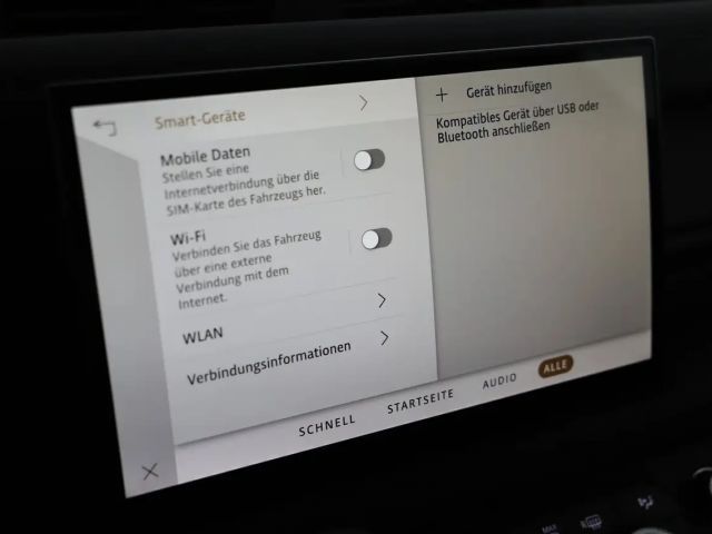 Land Rover Defender 110 Dynamic SE