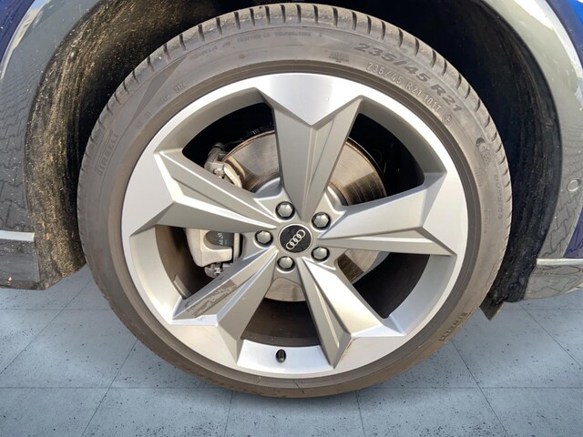 Audi Q4 e-tron Quattro