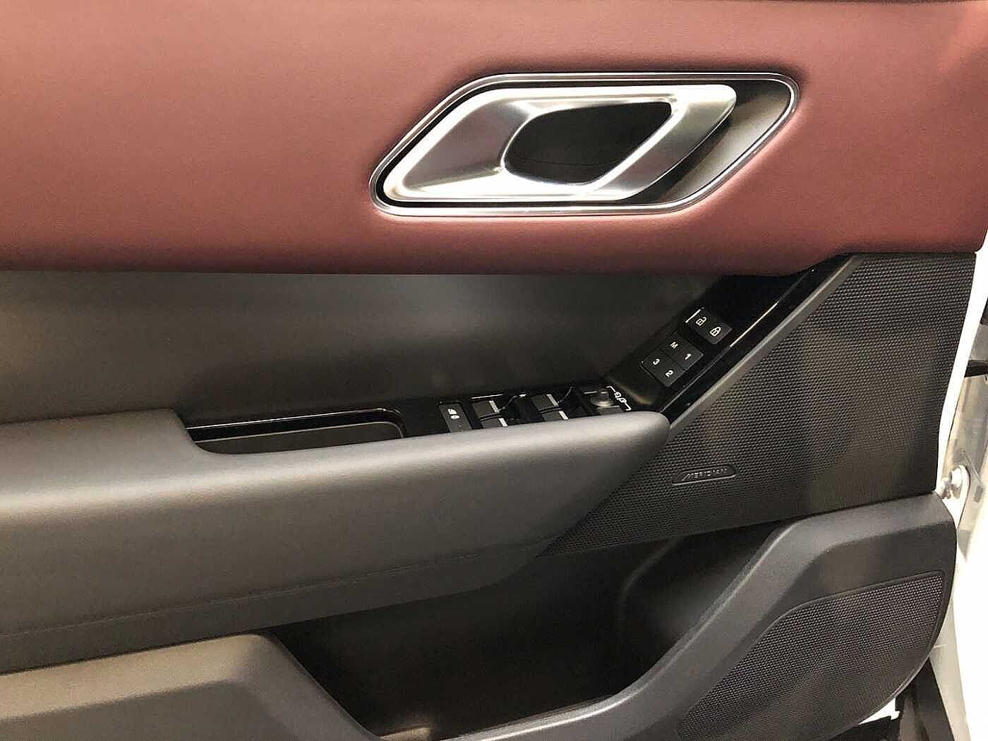 Land Rover Range Rover Velar Dynamic HSE