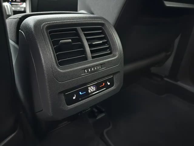 Volkswagen Touran DSG Highline