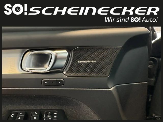 Volvo XC40 Dark Plus