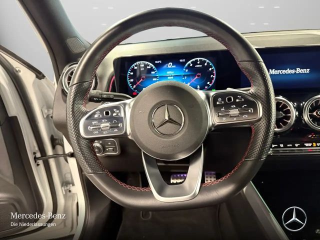 Mercedes-Benz GLB 200 4MATIC AMG Line