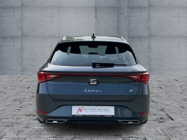 Seat Leon 2.0 TDI DSG FR-lijn Sportstourer