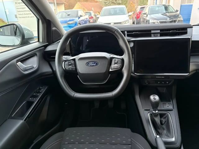 Ford Puma EcoBoost Titanium