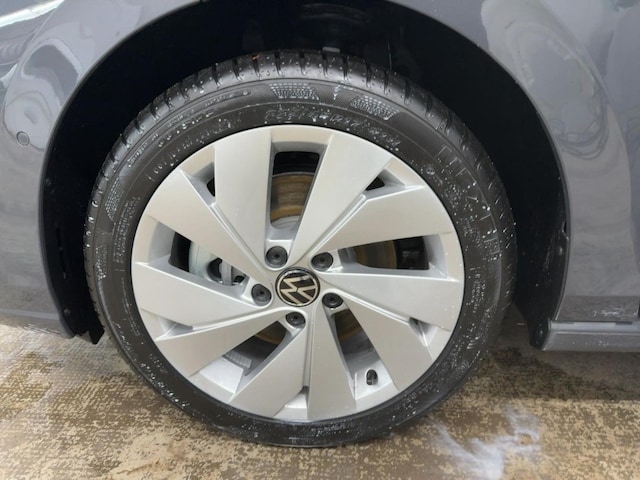 Volkswagen Golf Life eHybrid