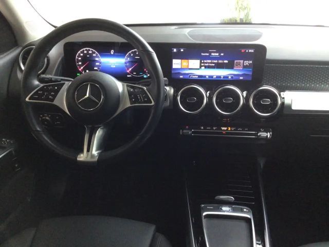 Mercedes-Benz GLB 200 Progressive