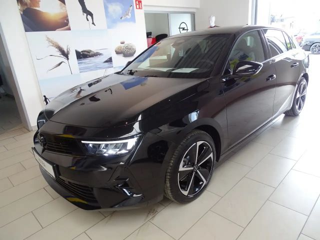 Opel Astra GS-Line Grand Sport