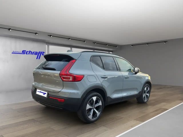 Volvo XC40 Dark Plus