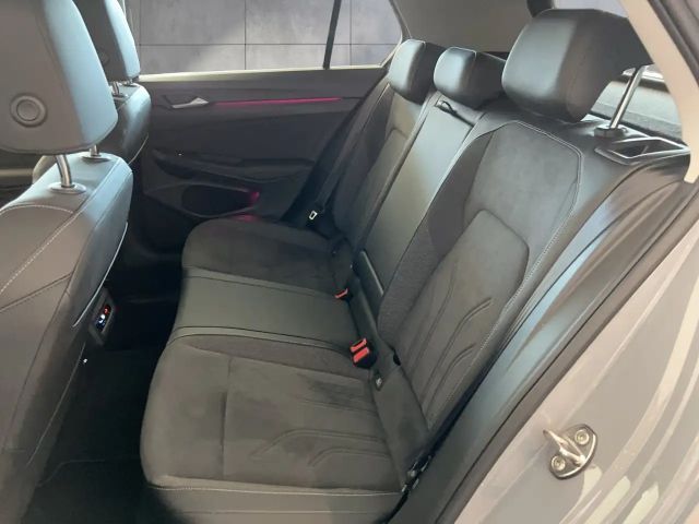 Volkswagen Golf DSG Life