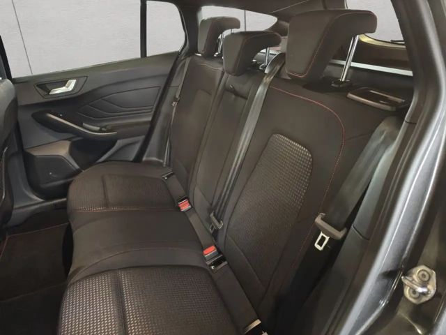 Ford Focus EcoBoost ST Line Wagon