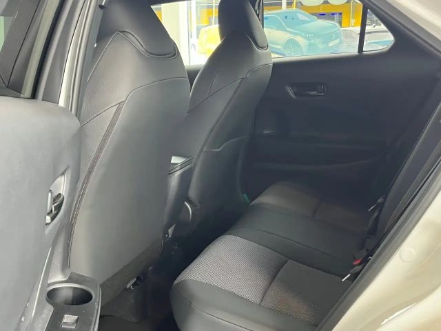Toyota C-HR Hybride Lounge Vierwielaandrijving