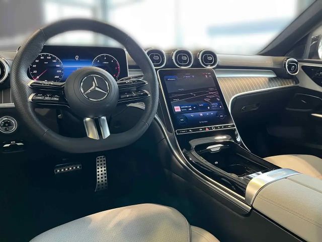 Mercedes-Benz C 220 AMG Line C 220 d Sedan