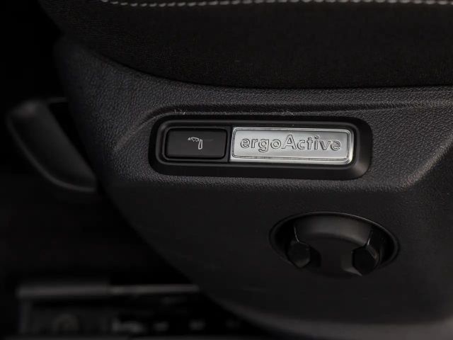 Volkswagen T-Roc 1.5 TSI DSG R-Line