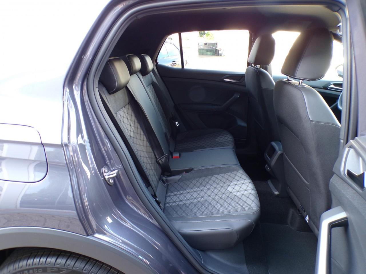 Volkswagen T-Cross 1.0 TSI DSG R-Line