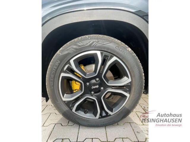 Jeep Avenger Full-Electric Summit