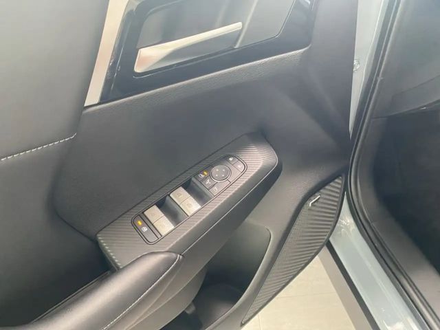 Mitsubishi Outlander 4WD PHEV