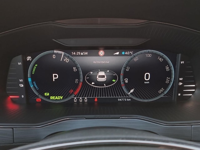 Skoda Superb Ambition Combi iV