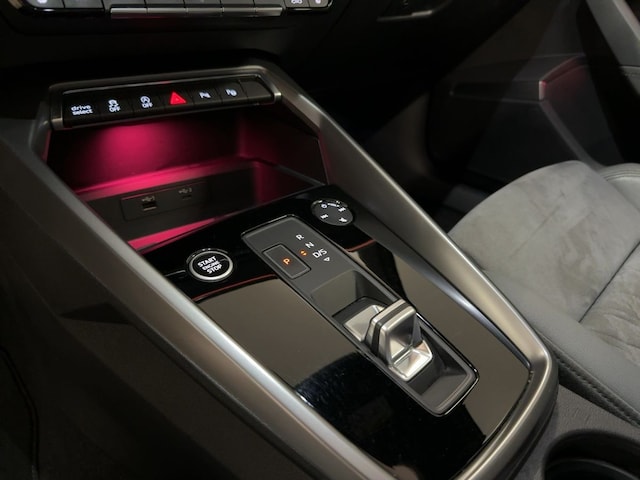 Audi A3 35 TFSI S-Tronic Sedan