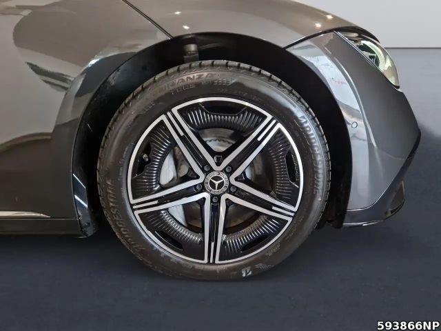 Mercedes-Benz EQE 300 AMG Line Sedan