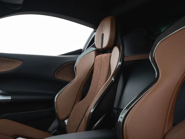 Ferrari SF90 Stradale