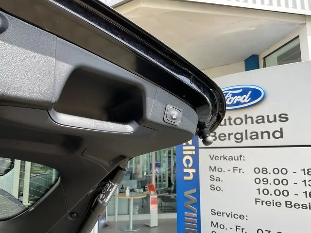 Ford Focus ST Line Wagon