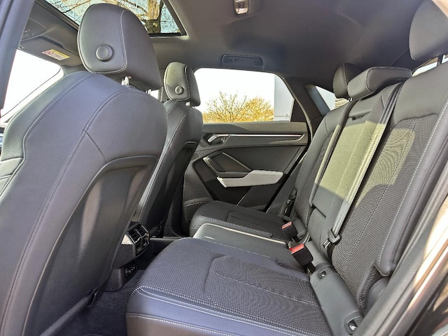 Audi Q3 35 TFSI S-Line S-Tronic Sportback