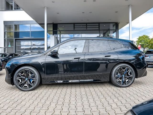 BMW iX xDrive40