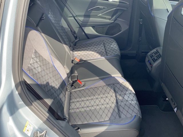 Volkswagen Tiguan 4Motion DSG R-Line