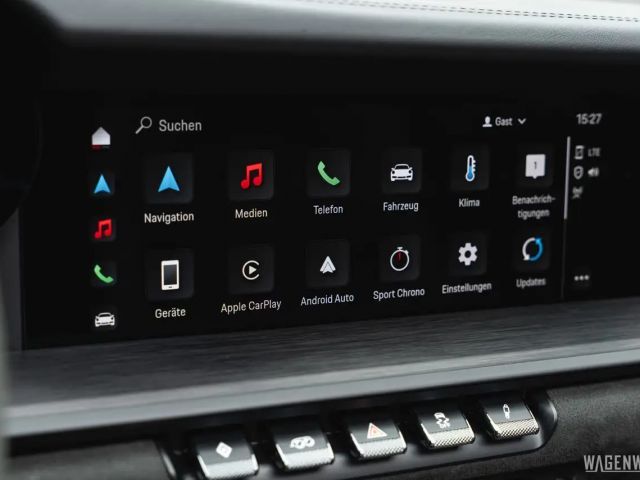 Porsche 992 4 Cabrio GTS Targa