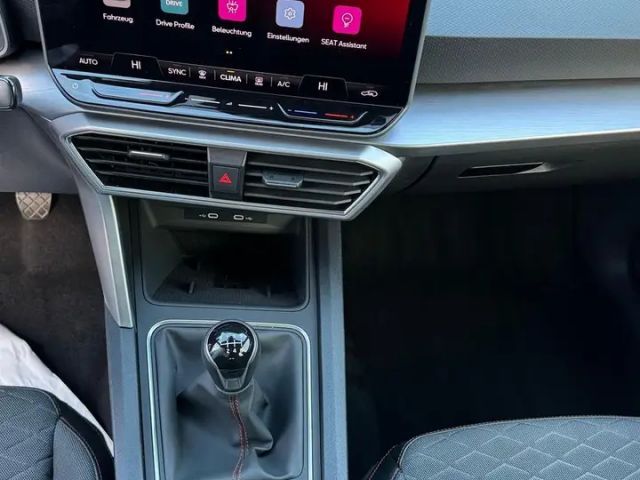 Seat Leon 1.5 TSI FR-lijn Sportstourer