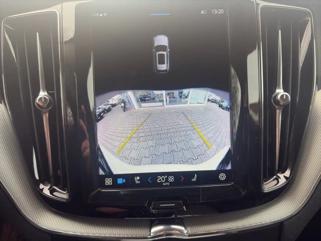 Volvo XC60 Dark Plus