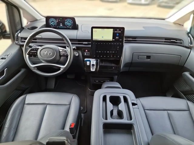 Hyundai Staria Prime