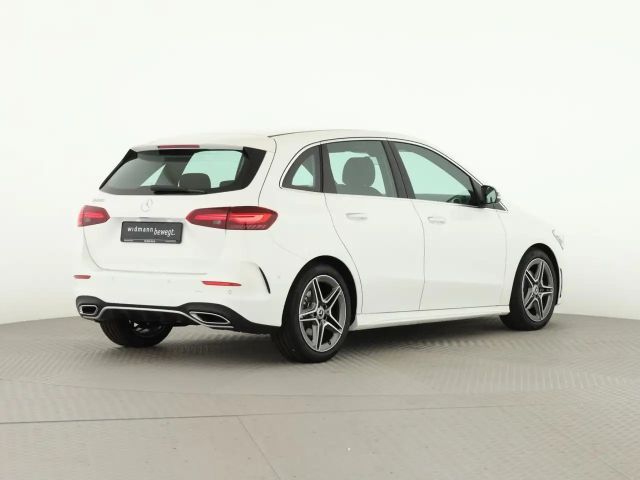 Mercedes-Benz B 200 AMG Line