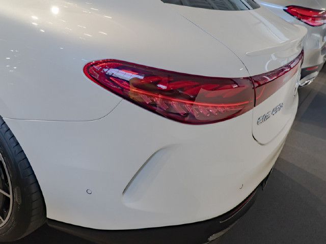 Mercedes-Benz EQS 450 Sedan