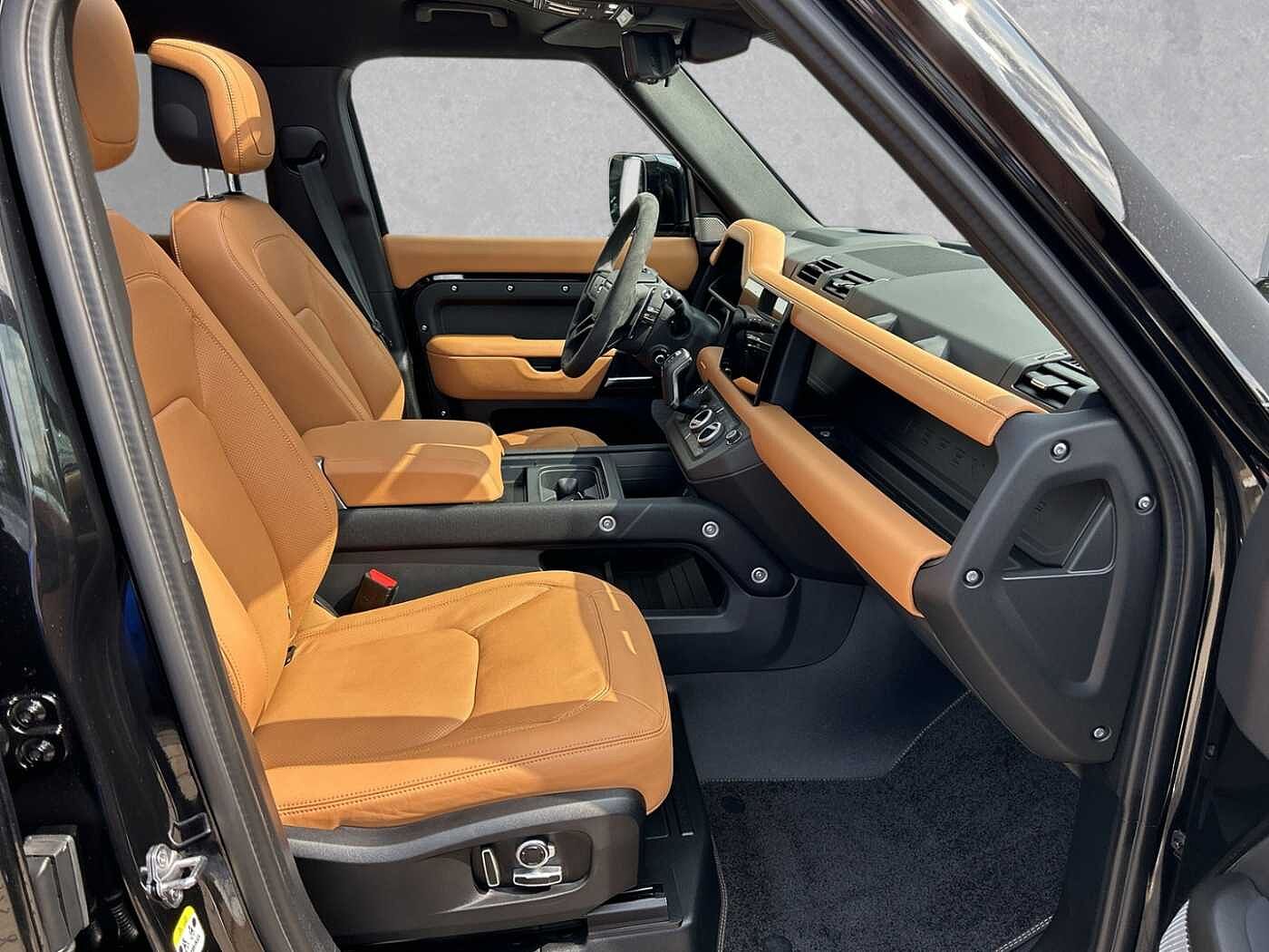 Land Rover Defender P500 X V8