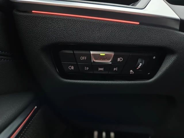 BMW 330 330e Touring xDrive