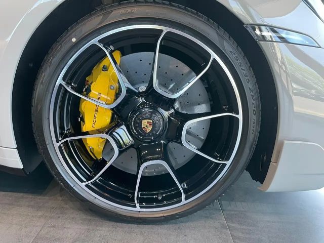 Porsche 992 Cabrio S Turbo