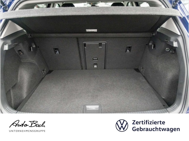 Volkswagen Golf 1.5 eTSI DSG Golf VIII
