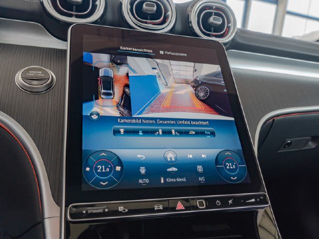 Mercedes-Benz C 200 AMG Line Sedan