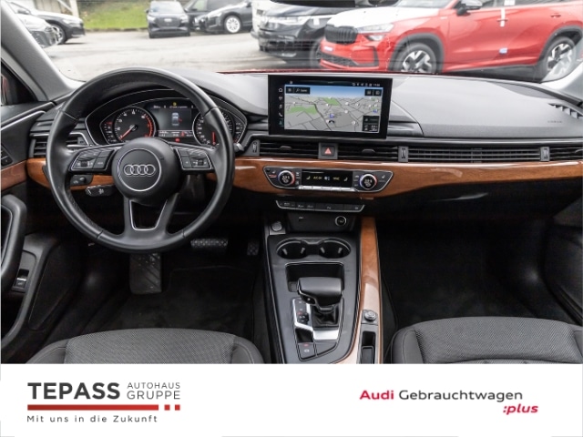 Audi A4 40 TFSI S-Tronic Sedan