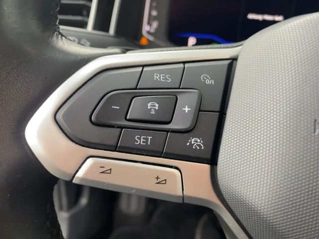 Volkswagen Taigo 1.5 TSI DSG Style