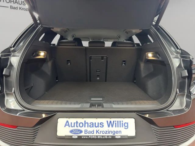 Ford Explorer Premium RWD