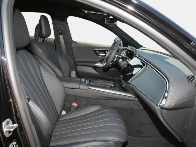 Mercedes-Benz E 220 AMG Line E 220 d Estate