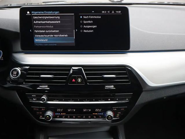 BMW 530 530e M-Sport Sedan xDrive